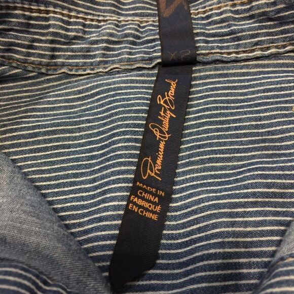 Denim Button Down by Seven7! NWOT! - Picture 2 of 4